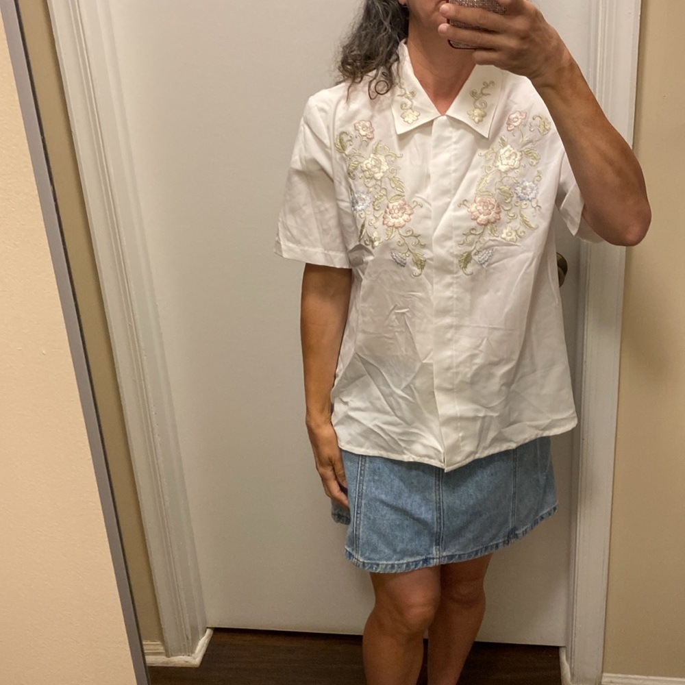 Laura Scott vintage embroidered blouse